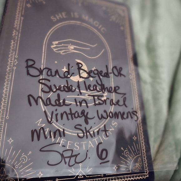 Beged-Or Brand, Brown,Vintage, Suede Leather, Size Zero U.S. Size 6 U.K - Picture 6 of 7